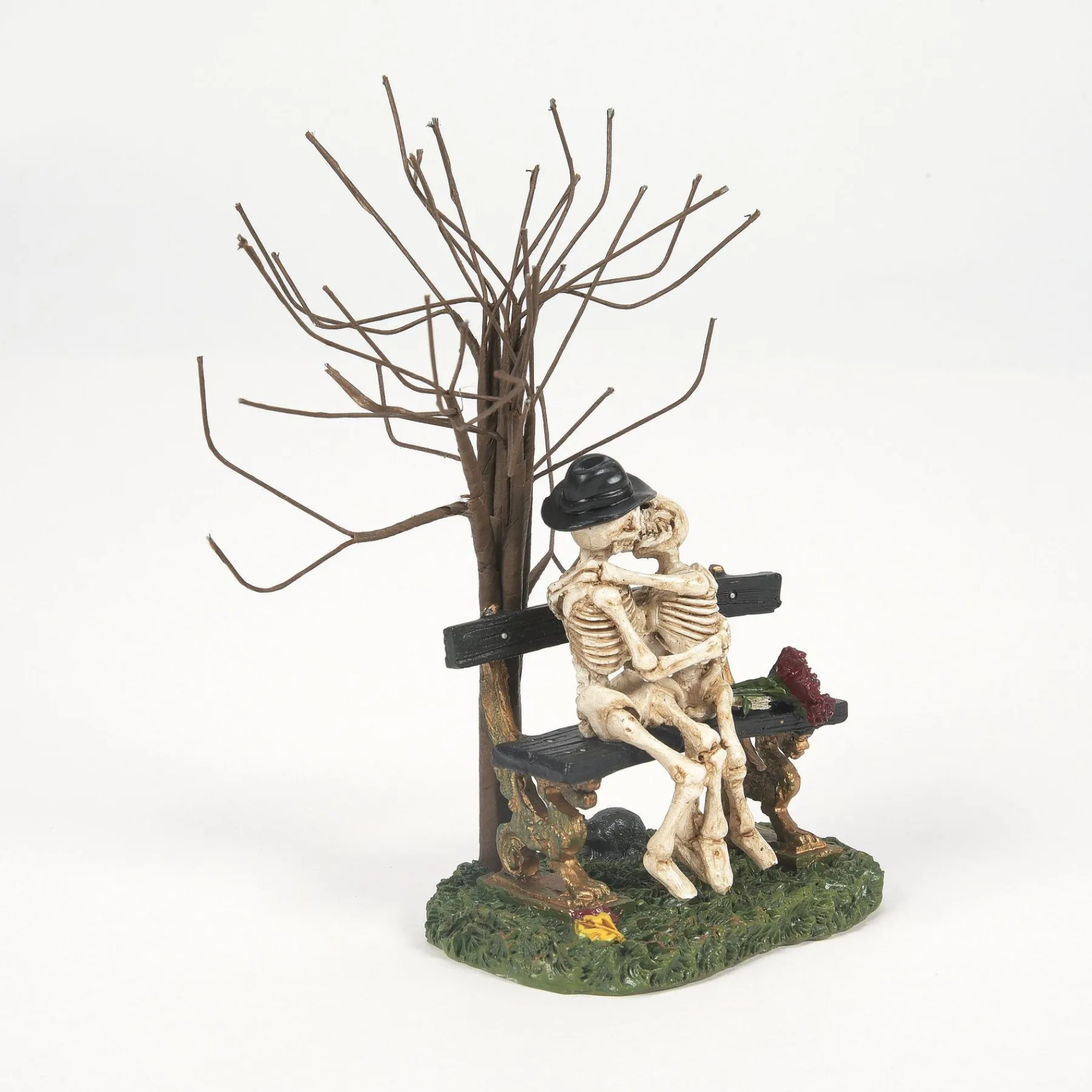 Department 56 Halloween Village Accessories>Kiss Of Death