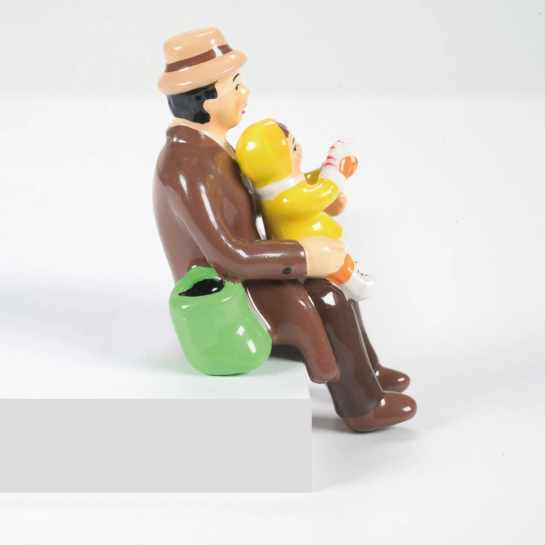 Department 56 The Original Snow Village>Sitting In The Village