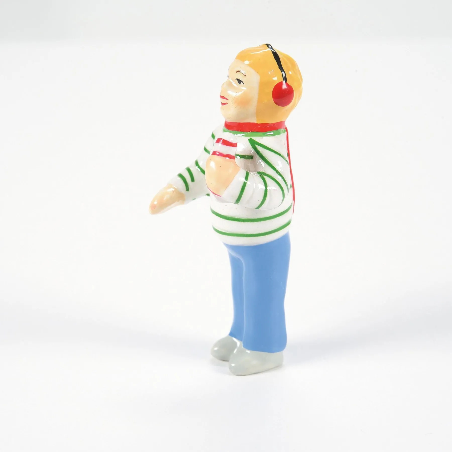 Department 56 The Original Snow Village>Sitting In The Village